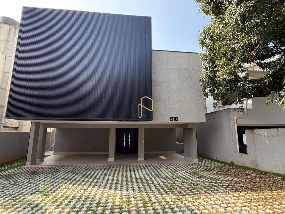 Casa a Venda e Locação Alphaville