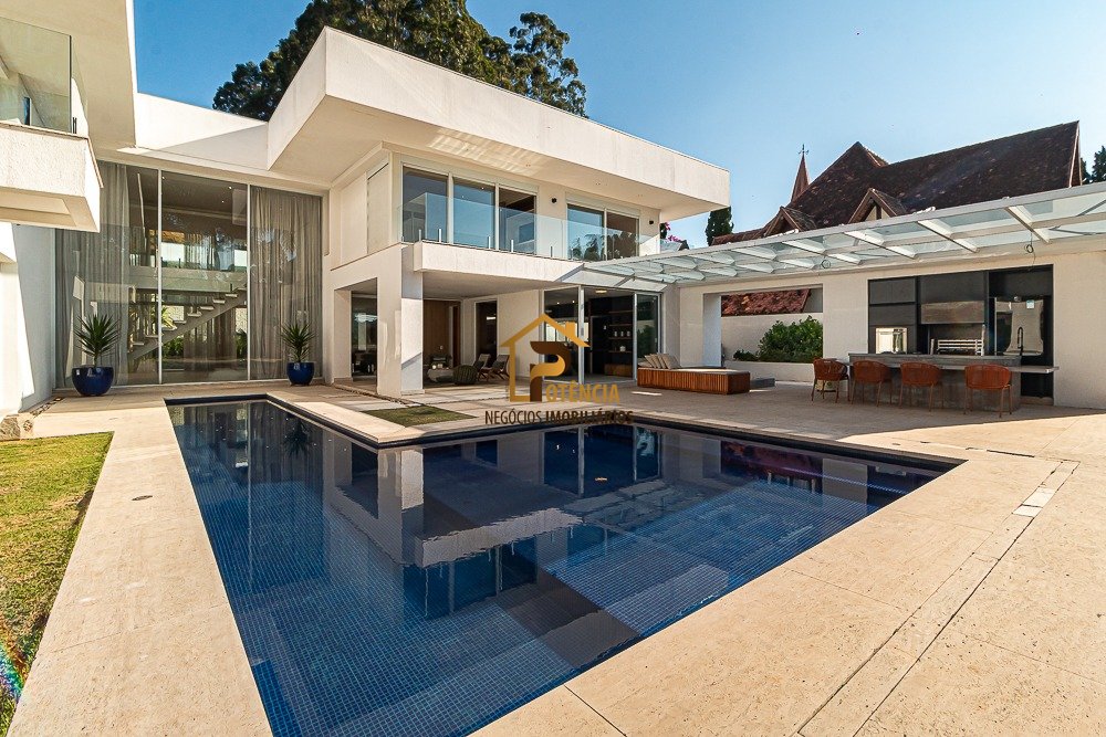 Casa a Venda Tamboré 01